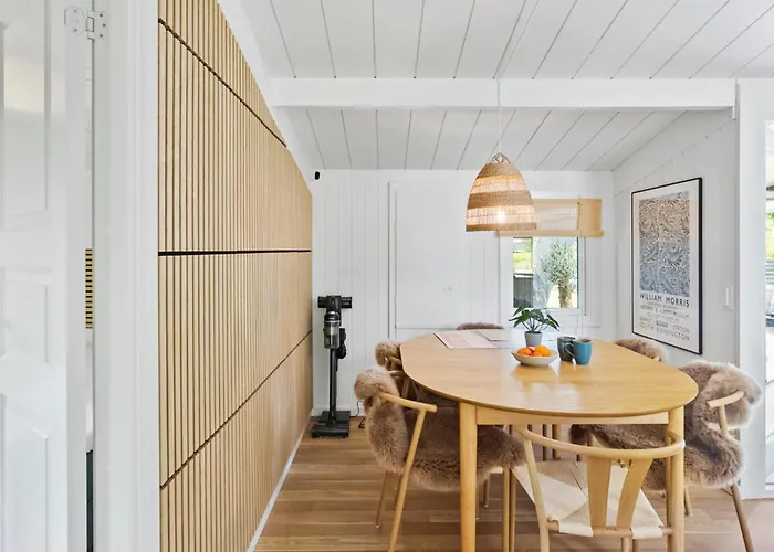 Сasa de vacaciones Stunning In Vaeggerlose With Wifi