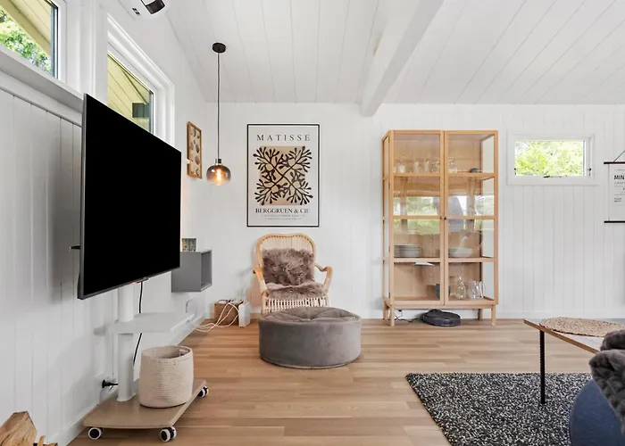 Stunning In Vaeggerlose With Wifi Сasa de vacaciones